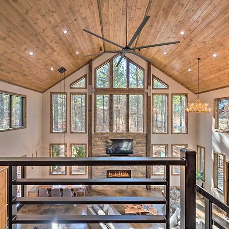 Broken Bow Lazy Dog Lodge With Hot Tub, Pool Table Luaran gambar